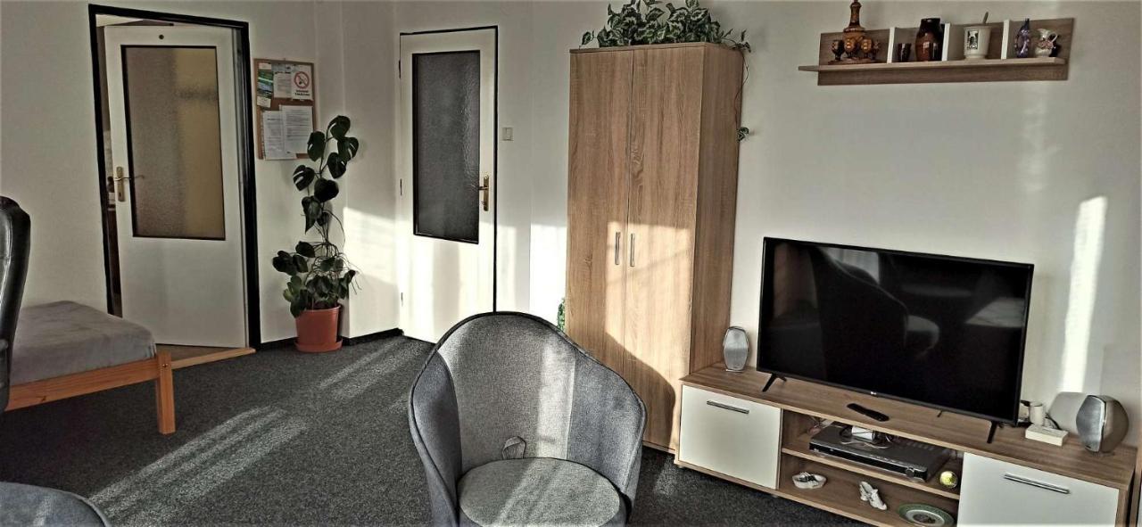 Apartmán Milena Jičín Exterior foto